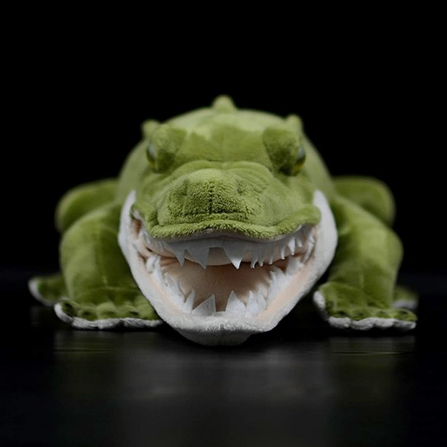 Lifelike Crocodile Stuffed Animal-Green 19.7",Crocodile Toy, Huge Stuffed Animals,Girl Toys,Gifts for Kids,Home Decor,Hugging Toy